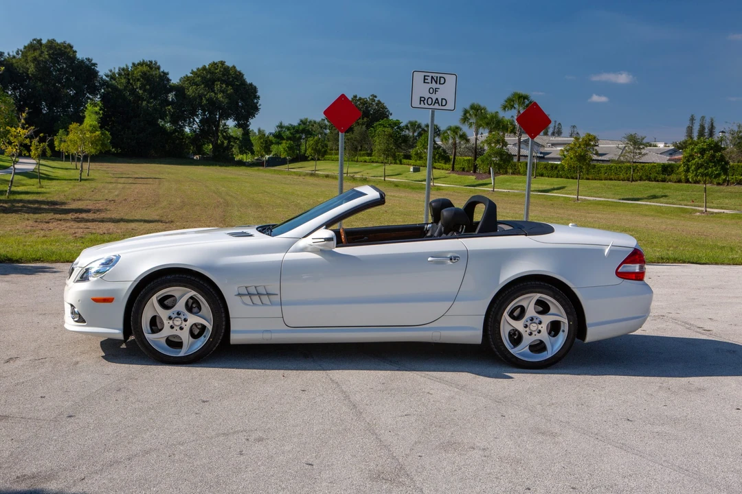 2009 Mercedes-Benz R230 SL-Class - Image 7 of 31