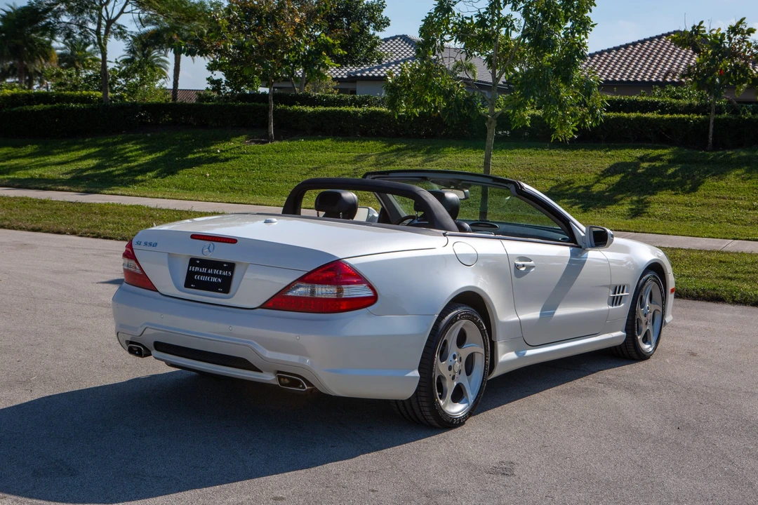 2009 Mercedes-Benz R230 SL-Class - Image 18 of 31