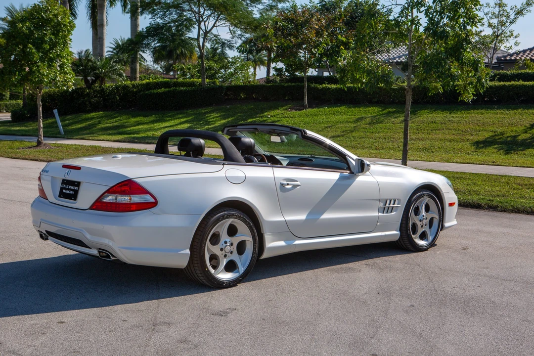 2009 Mercedes-Benz R230 SL-Class - Image 19 of 31