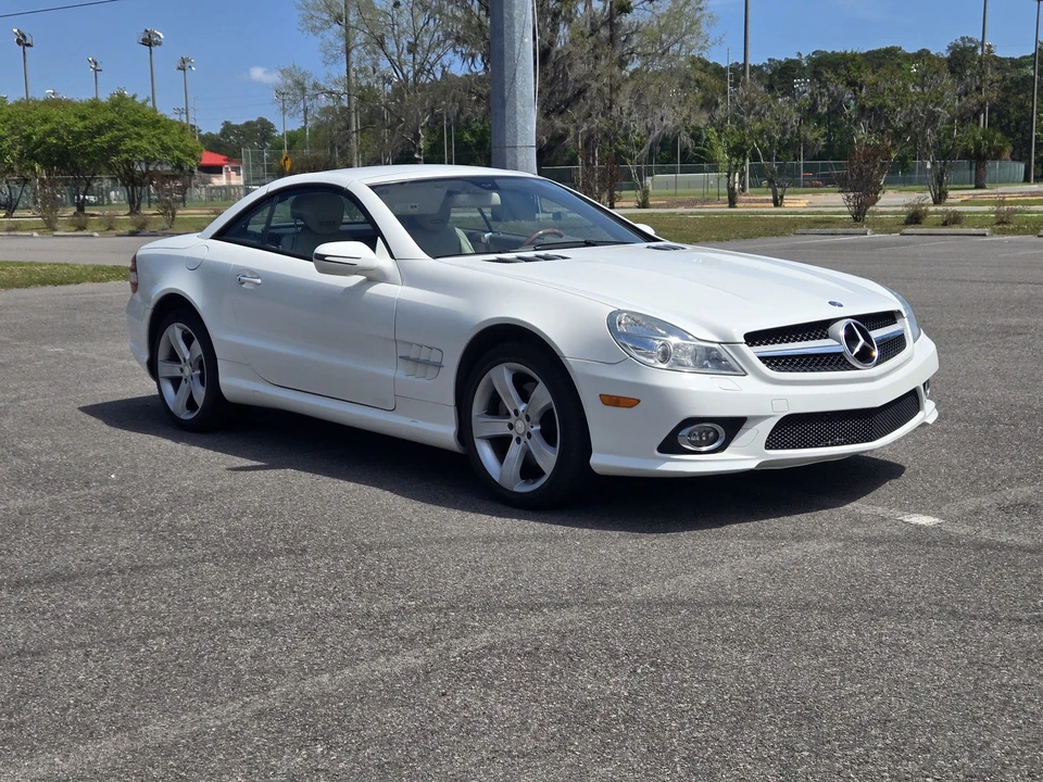 2009 Mercedes-Benz R230 SL-Class - Image 13 of 31