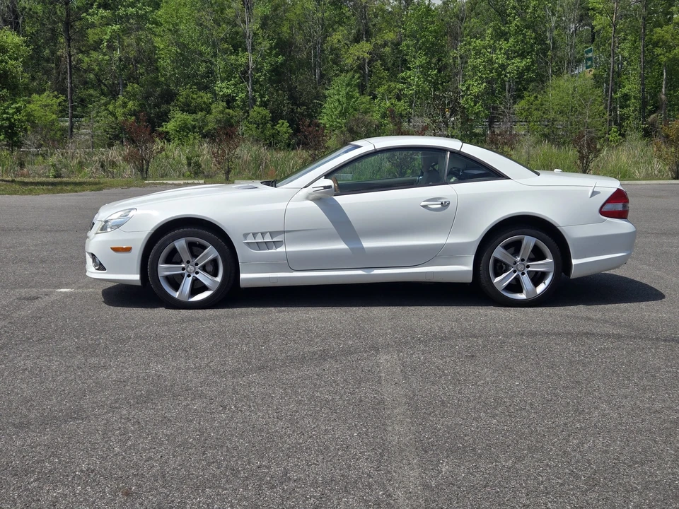 2009 Mercedes-Benz R230 SL-Class - Image 30 of 31