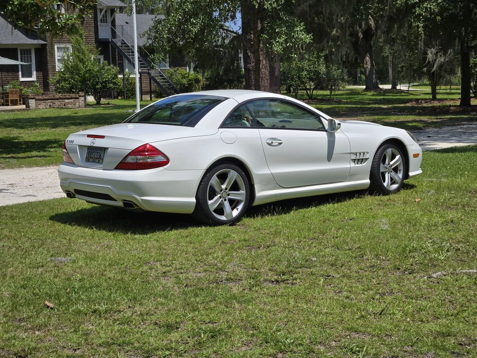 2009 Mercedes-Benz R230 SL-Class - Image 16 of 31