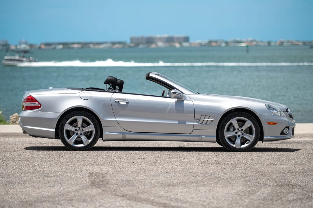 2009 Mercedes-Benz R230 SL-Class - Image 16 of 31