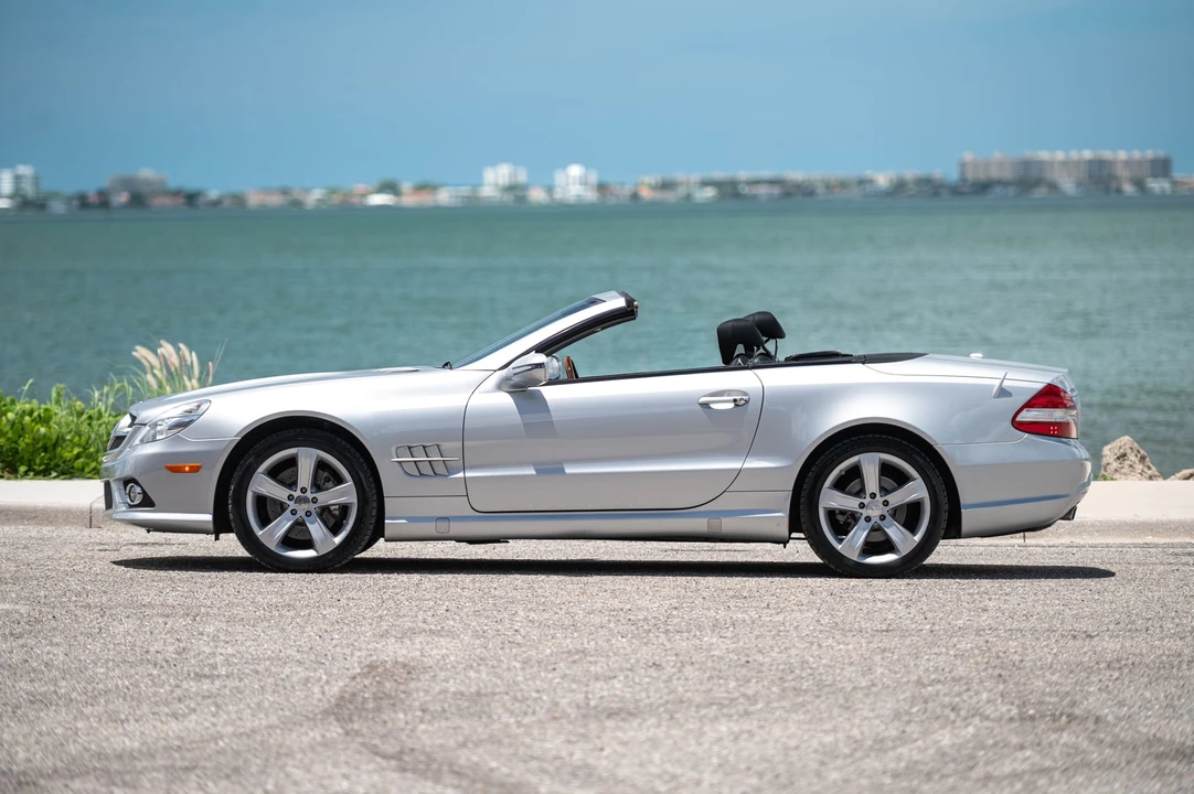 2009 Mercedes-Benz R230 SL-Class - Image 5 of 31