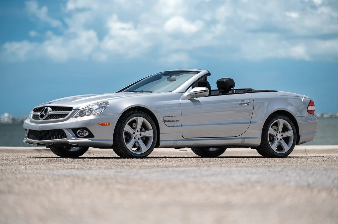2009 Mercedes-Benz R230 SL-Class - Image 2 of 31