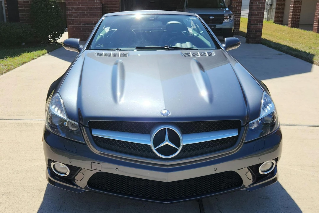 2009 Mercedes-Benz R230 SL-Class - Image 2 of 31