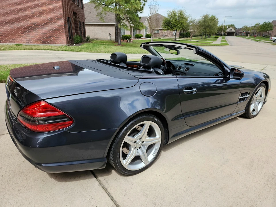 2009 Mercedes-Benz R230 SL-Class - Image 19 of 31