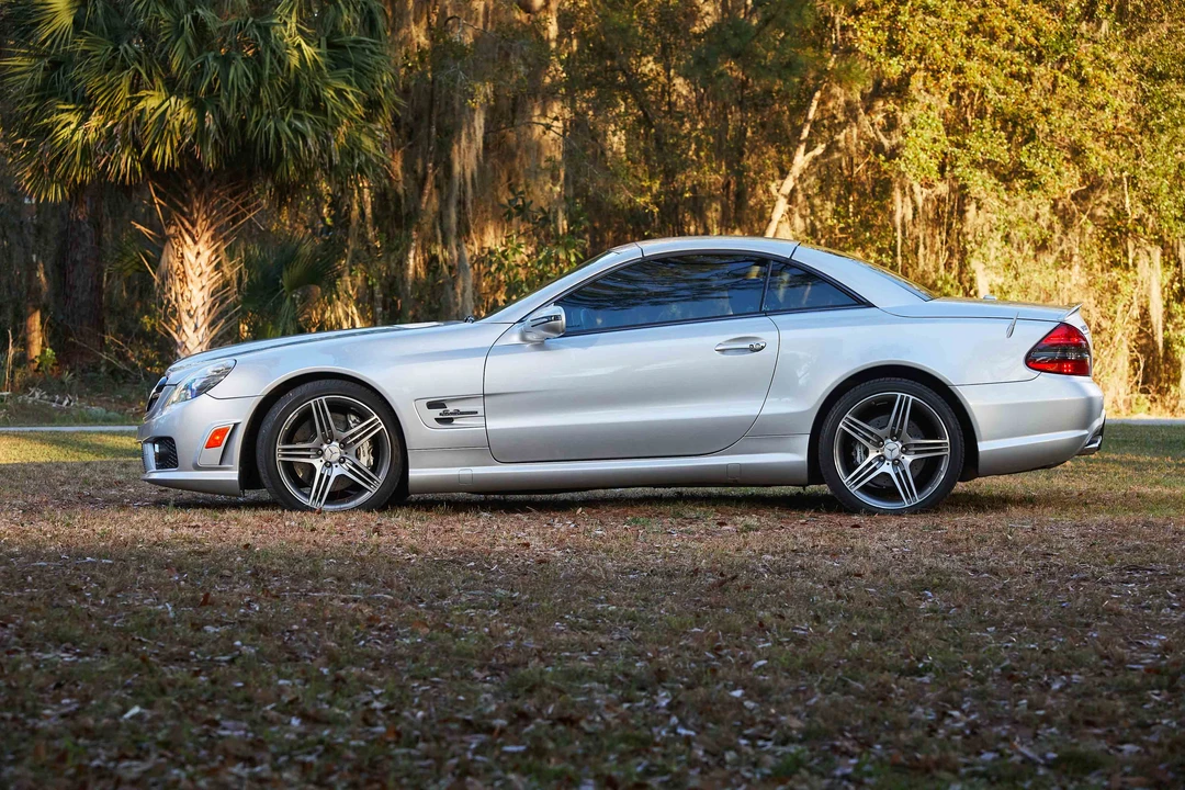 2009 Mercedes-Benz R230 SL 55 & SL 63 & SL 65 AMG - Image 12 of 31