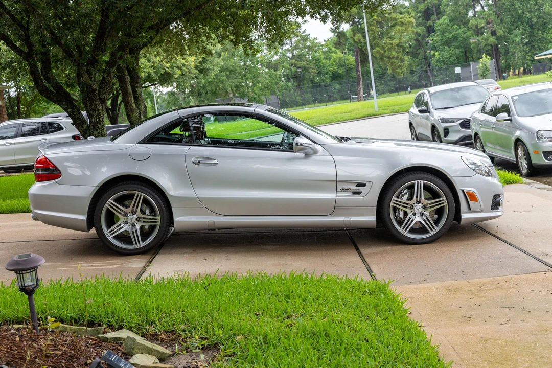 2009 Mercedes-Benz R230 SL 55 & SL 63 & SL 65 AMG - Image 16 of 31