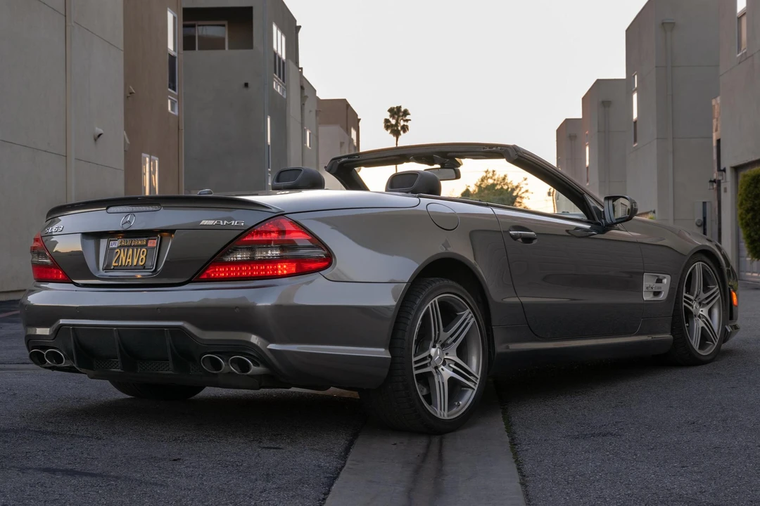 2009 Mercedes-Benz R230 SL 55 & SL 63 & SL 65 AMG - Image 4 of 31