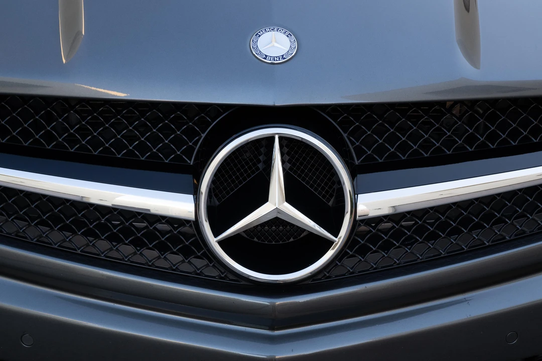 2009 Mercedes-Benz R230 SL 55 & SL 63 & SL 65 AMG - Image 9 of 31