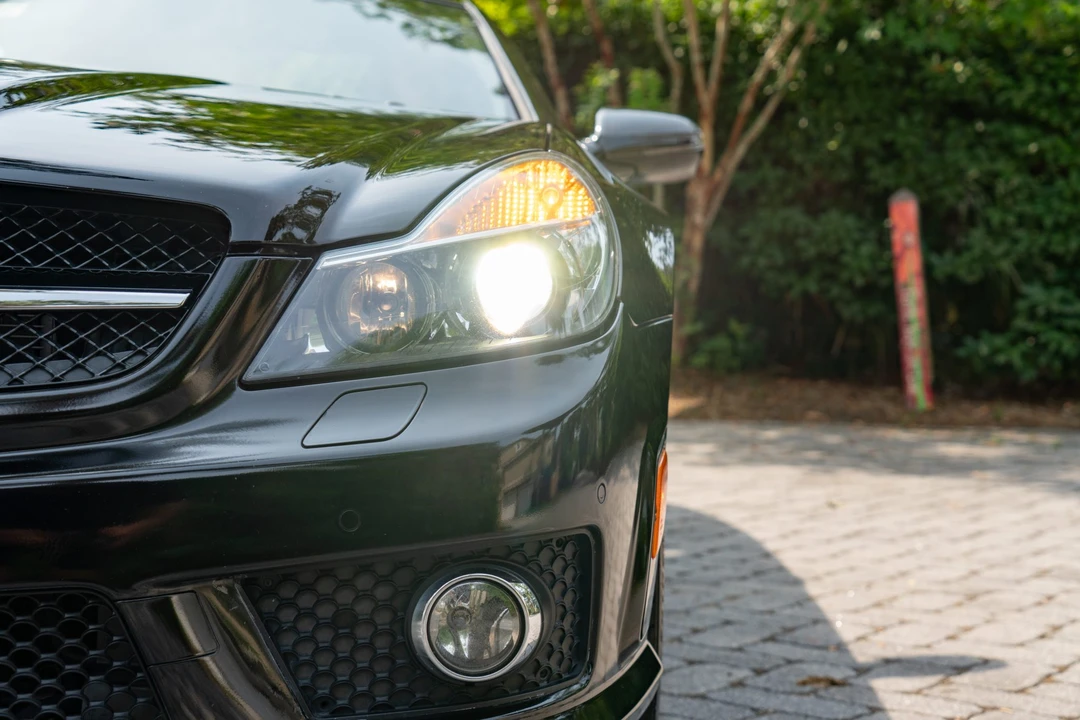 2009 Mercedes-Benz R230 SL 55 & SL 63 & SL 65 AMG - Image 28 of 31