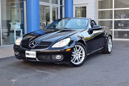 2009 Mercedes-Benz SLK 300 Convertible 2D