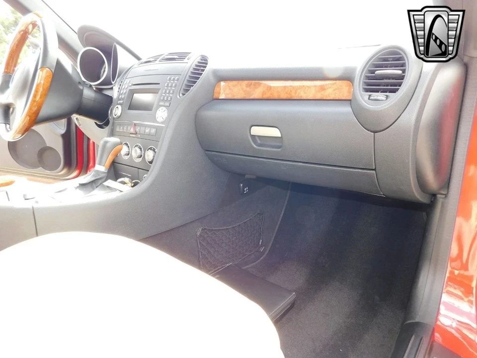2009 Mercedes-Benz R171 SLK-Class - Image 17 of 21