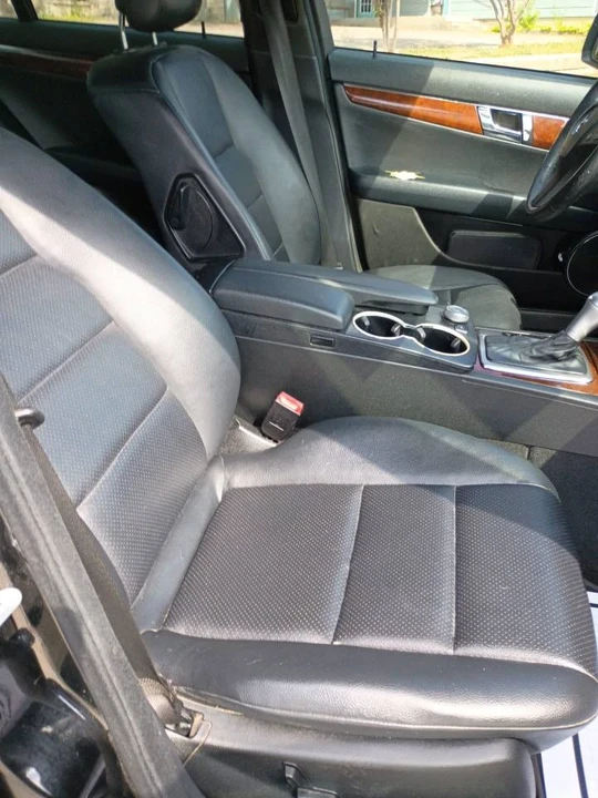 2009 Mercedes-Benz W204 C-Class - Image 8 of 11