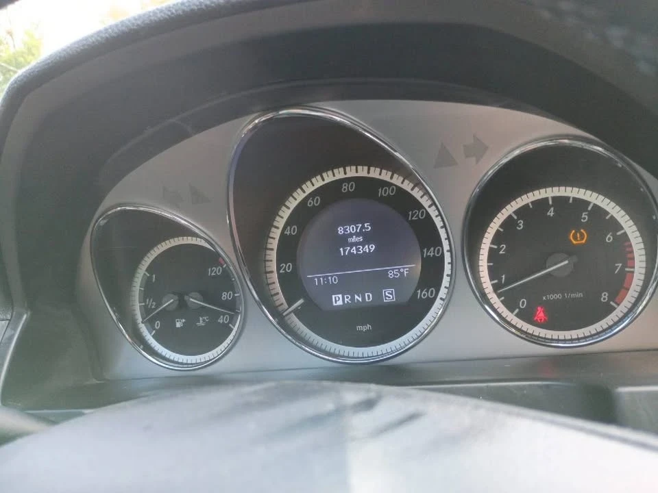 2009 Mercedes-Benz W204 C-Class - Image 9 of 11