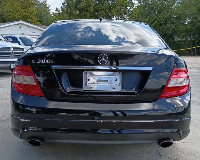 2009 Mercedes-Benz W204 C-Class - Image 4 of 11