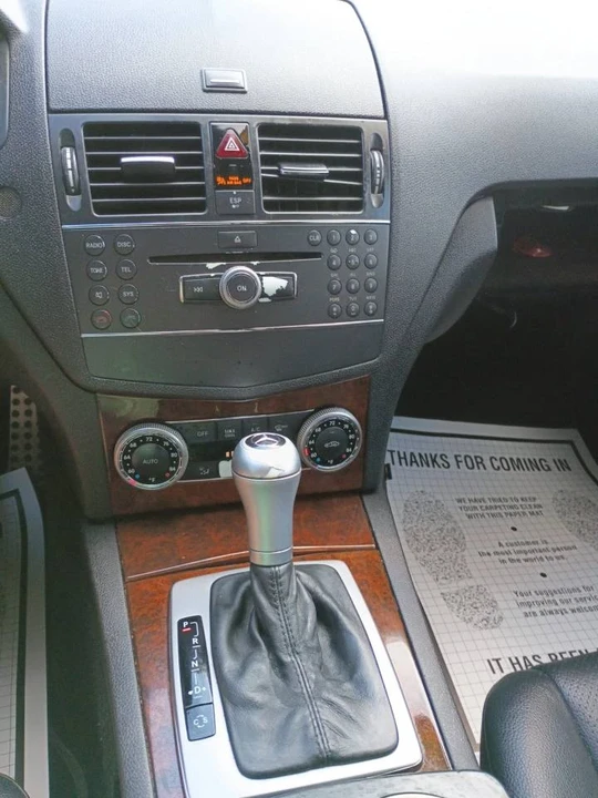 2009 Mercedes-Benz W204 C-Class - Image 7 of 11