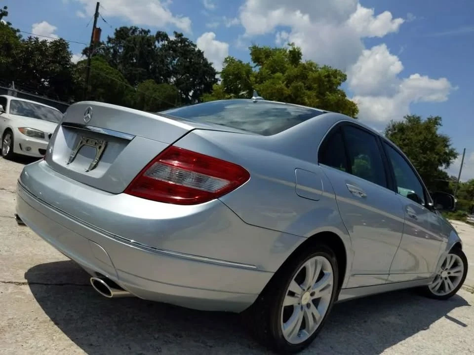2009 Mercedes-Benz W204 C-Class - Image 10 of 18