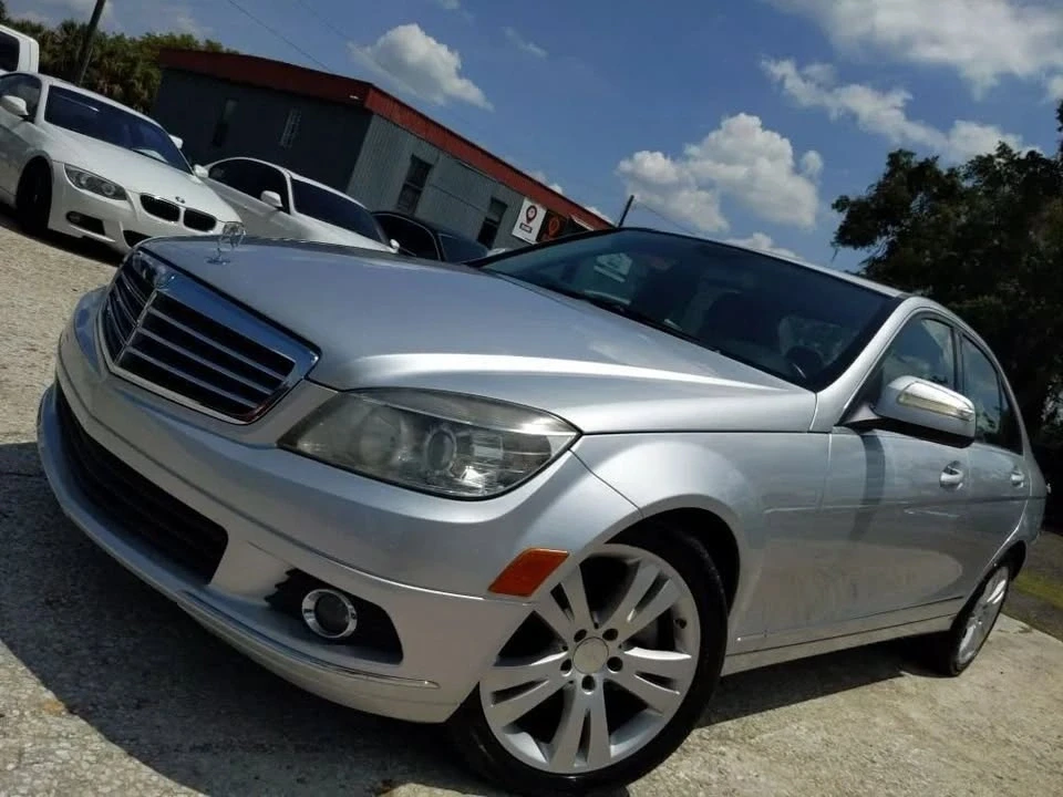 2009 Mercedes-Benz W204 C-Class - Image 5 of 20