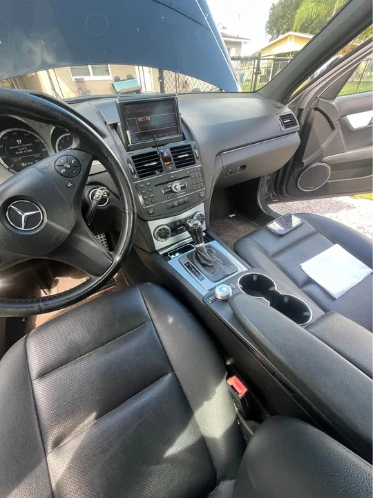 2009 Mercedes-Benz W204 C-Class - Image 8 of 8