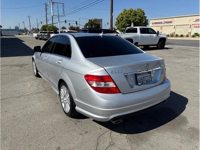 2009 Mercedes-Benz W204 C-Class - Image 11 of 16