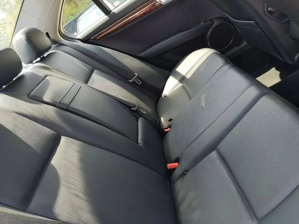 2009 Mercedes-Benz W204 C-Class - Image 17 of 18