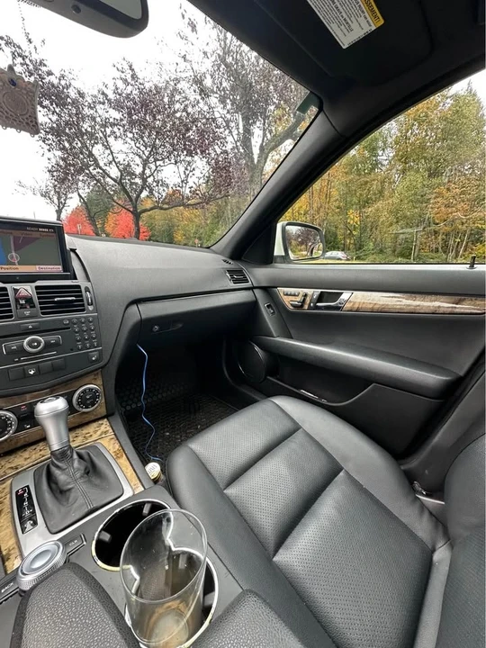 2009 Mercedes-Benz W204 C-Class - Image 6 of 10