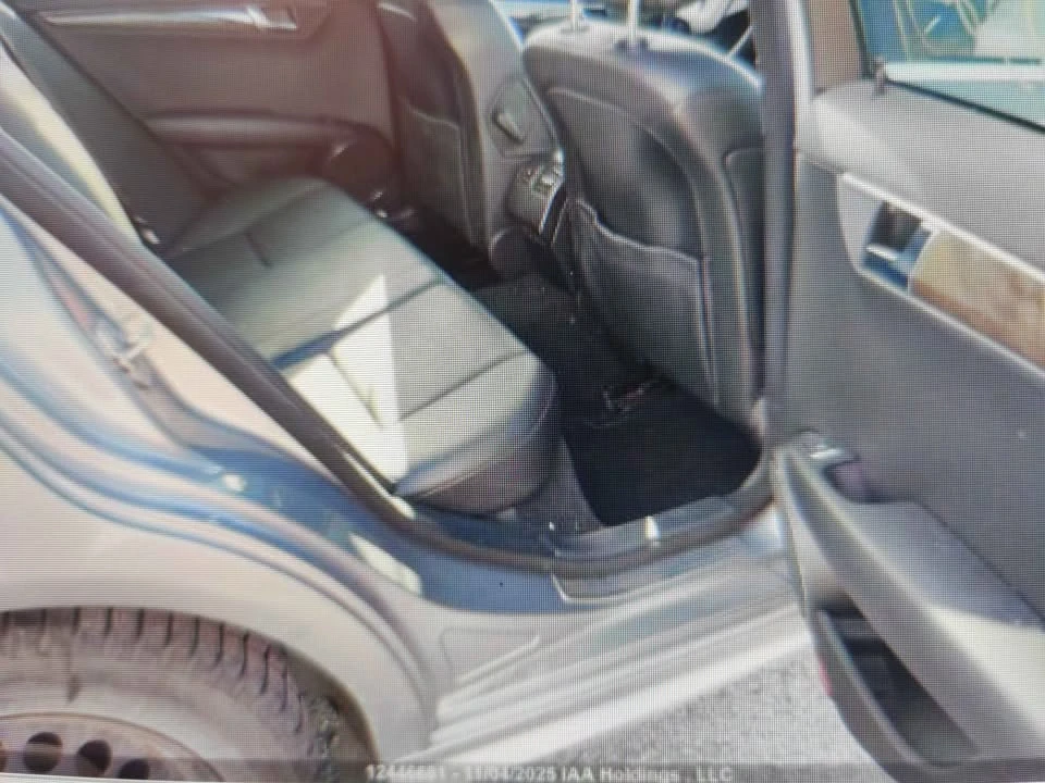 2009 Mercedes-Benz W204 C-Class - Image 8 of 8