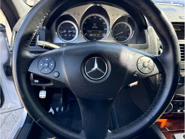 2009 Mercedes-Benz W204 C-Class - Image 6 of 16