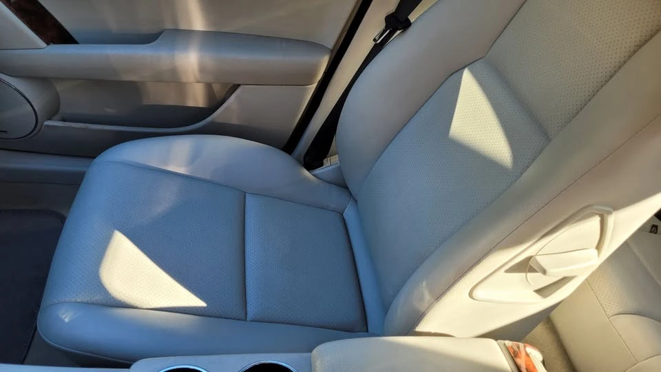 2009 Mercedes-Benz W204 C-Class - Image 14 of 20