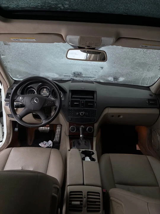 2009 Mercedes-Benz W204 C-Class - Image 6 of 10