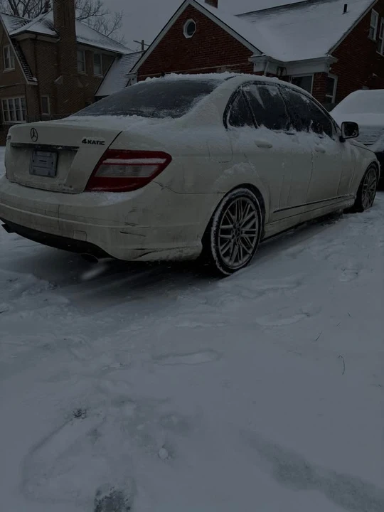 2009 Mercedes-Benz W204 C-Class - Image 3 of 10