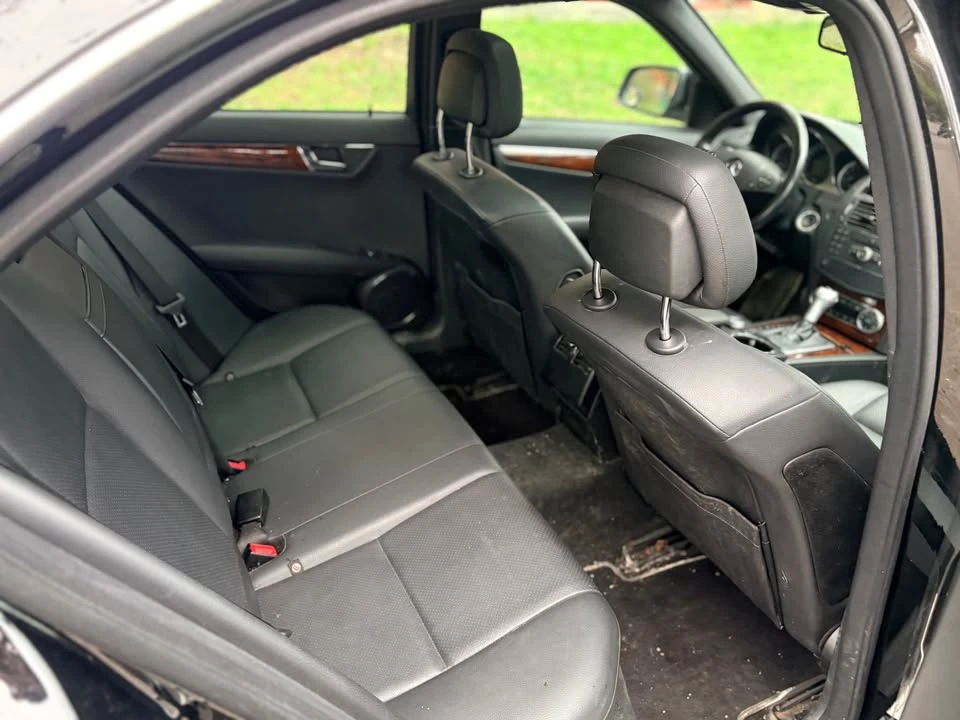 2009 Mercedes-Benz W204 C-Class - Image 10 of 20