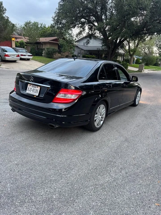 2009 Mercedes-Benz W204 C-Class - Image 3 of 7