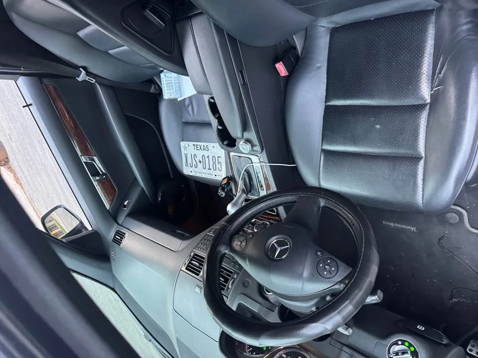 2009 Mercedes-Benz W204 C-Class - Image 6 of 7