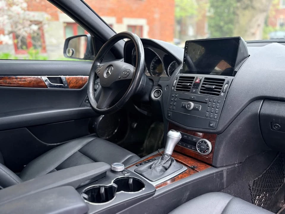 2009 Mercedes-Benz W204 C-Class - Image 2 of 20