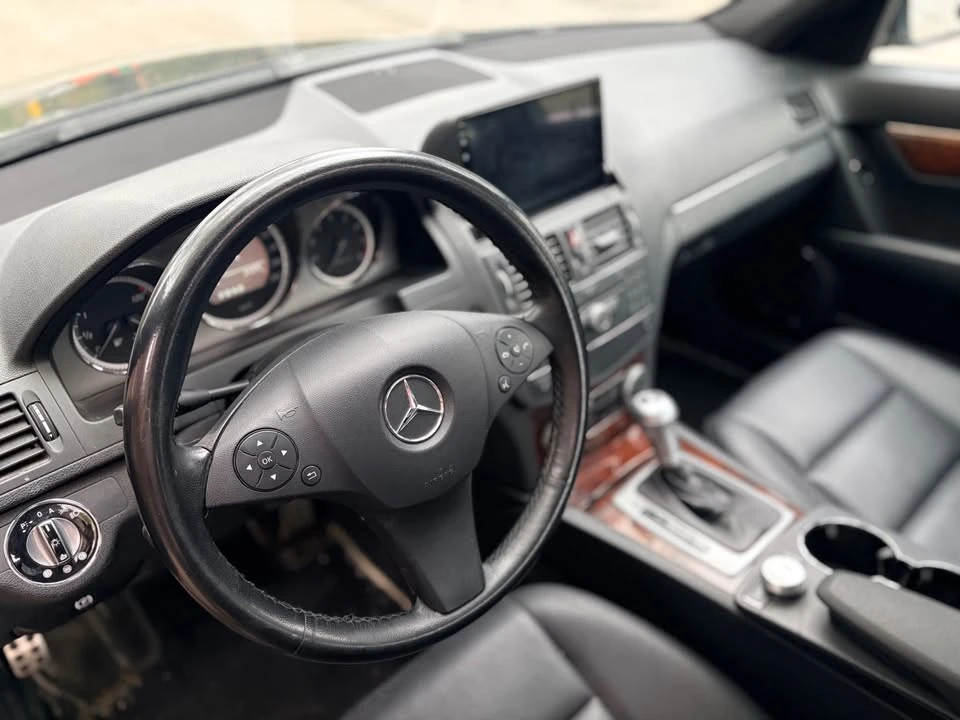 2009 Mercedes-Benz W204 C-Class - Image 5 of 20