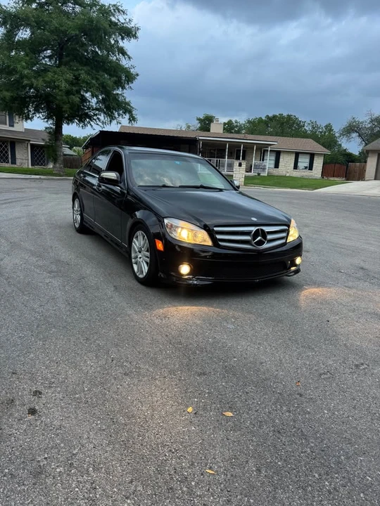 2009 Mercedes-Benz W204 C-Class - Image 2 of 7