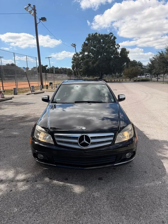 2009 Mercedes-Benz W204 C-Class - Image 2 of 11