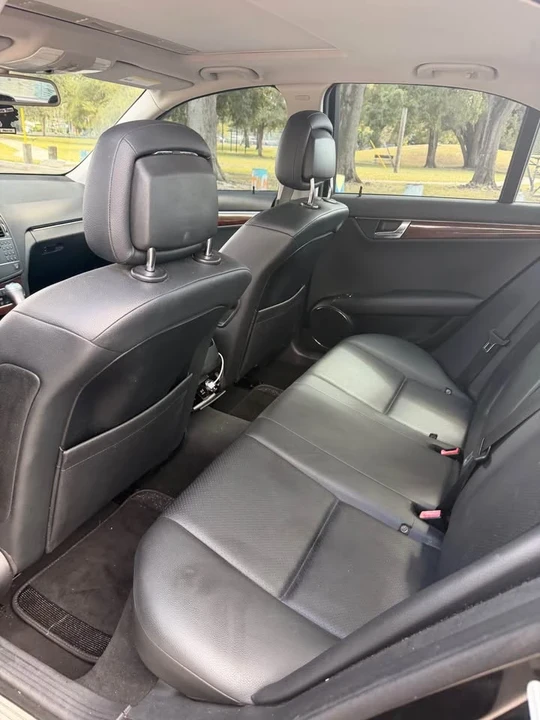 2009 Mercedes-Benz W204 C-Class - Image 10 of 11