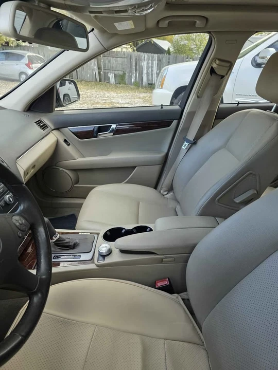2009 Mercedes-Benz W204 C-Class - Image 5 of 5