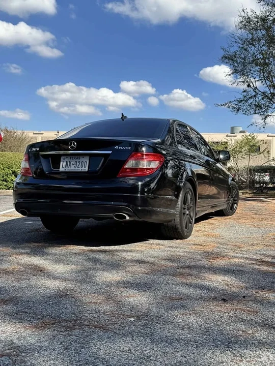 2009 Mercedes-Benz W204 C-Class - Image 2 of 9