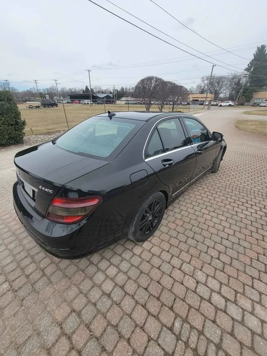 2009 Mercedes-Benz W204 C-Class - Image 5 of 11