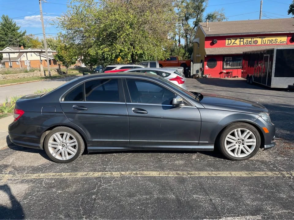 2009 Mercedes-Benz W204 C-Class - Image 4 of 14