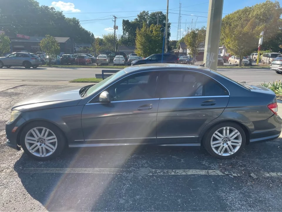 2009 Mercedes-Benz W204 C-Class - Image 5 of 14