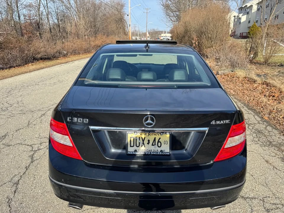 2009 Mercedes-Benz W204 C-Class - Image 6 of 8