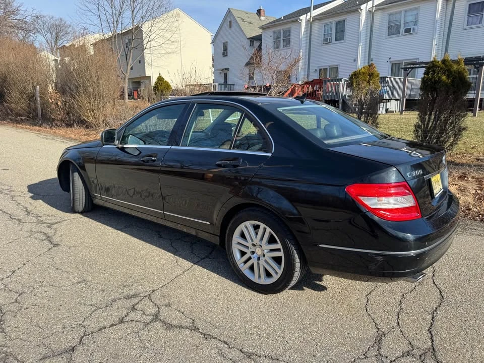 2009 Mercedes-Benz W204 C-Class - Image 2 of 8