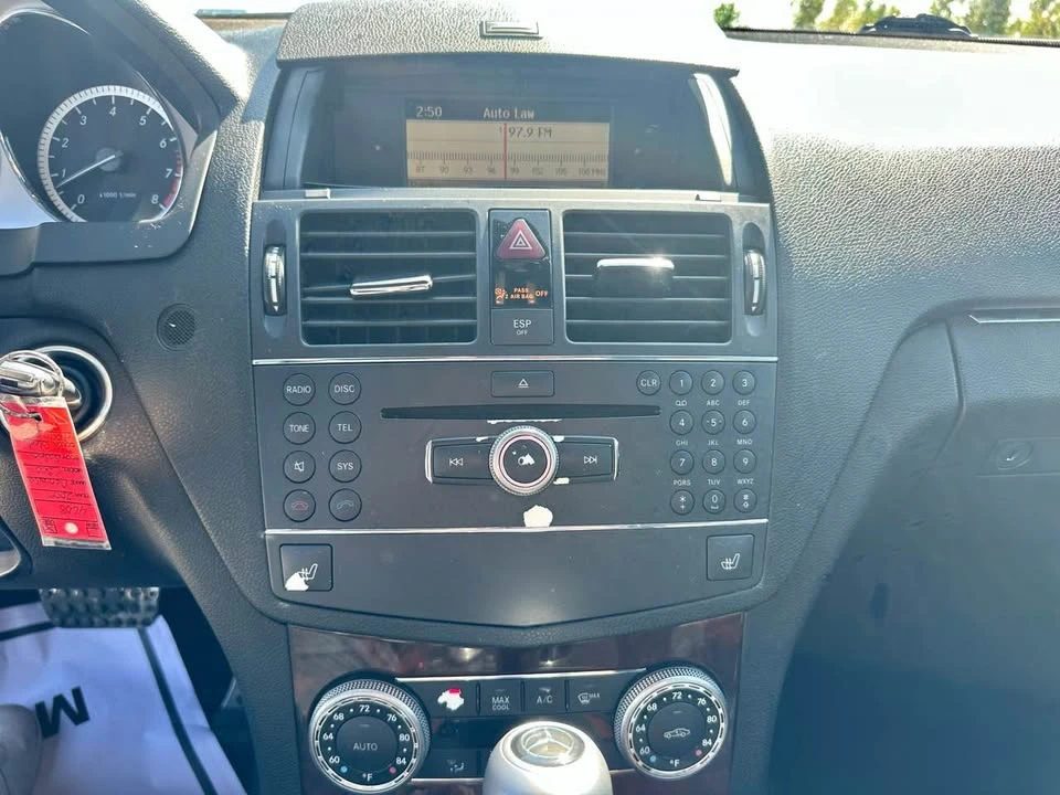 2009 Mercedes-Benz W204 C-Class - Image 16 of 18