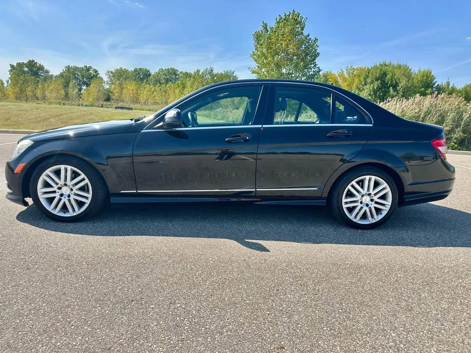 2009 Mercedes-Benz W204 C-Class - Image 3 of 18